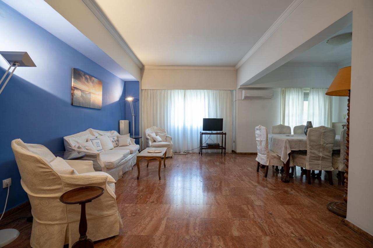 Larissa Station Metro St. 2 Bedrooms 3 Pers. Flat Atina Dış mekan fotoğraf