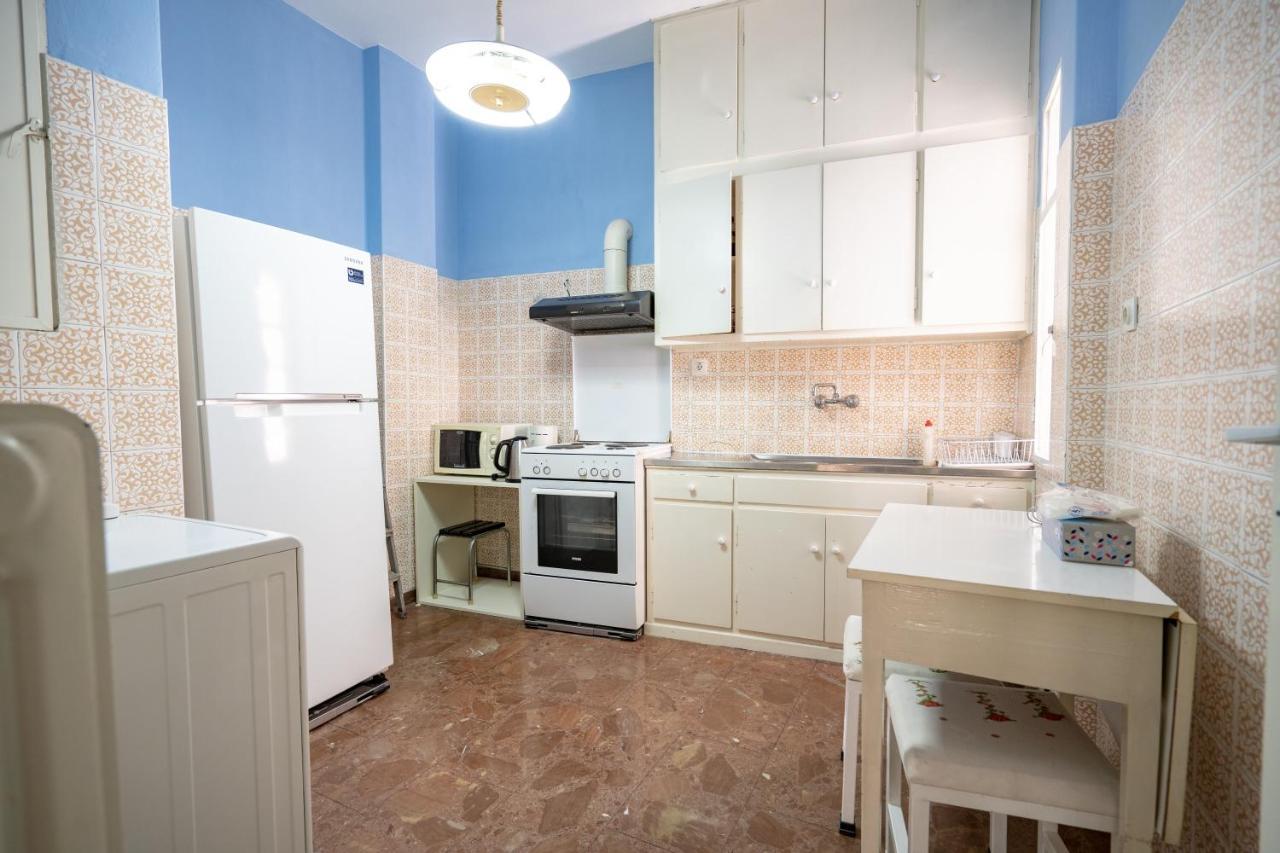 Larissa Station Metro St. 2 Bedrooms 3 Pers. Flat Atina Dış mekan fotoğraf